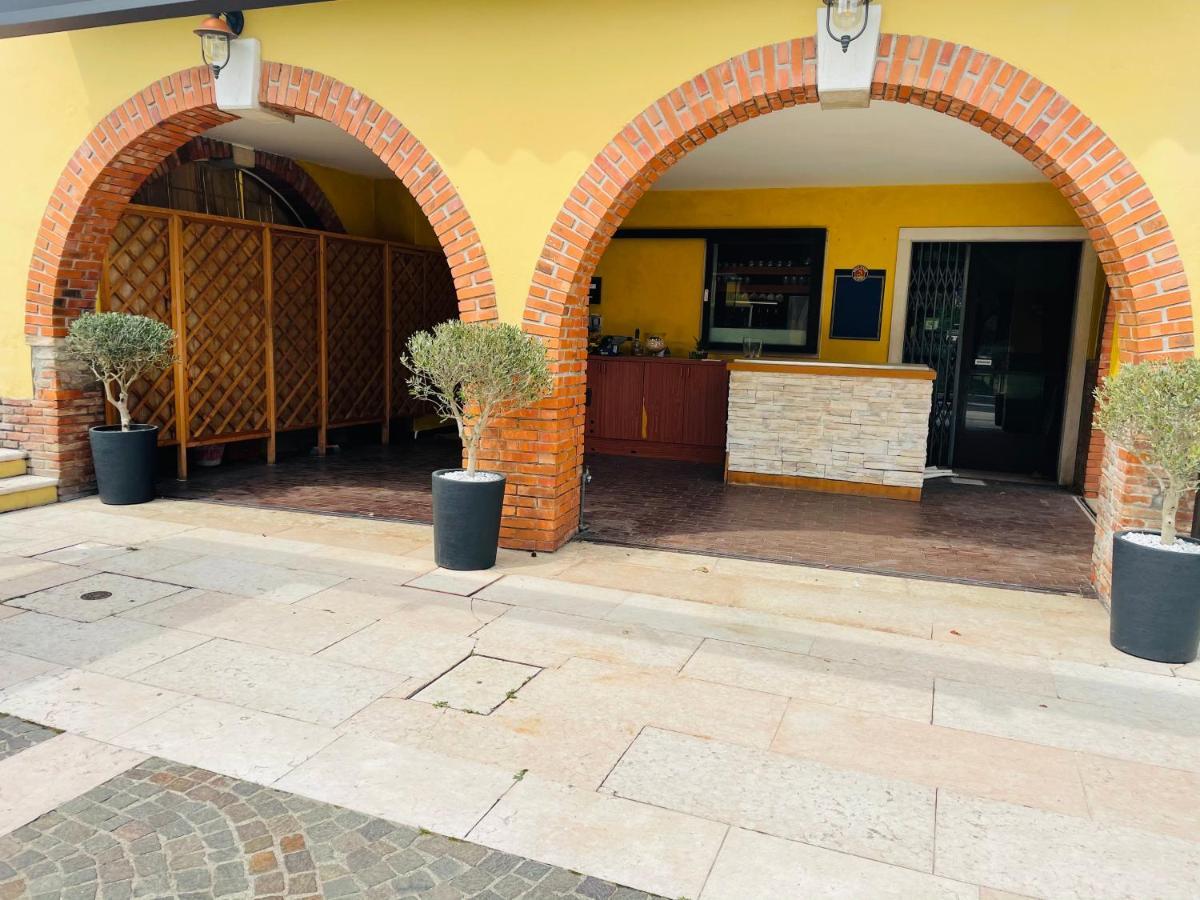 Appartamento Azzurro Verona Exterior photo
